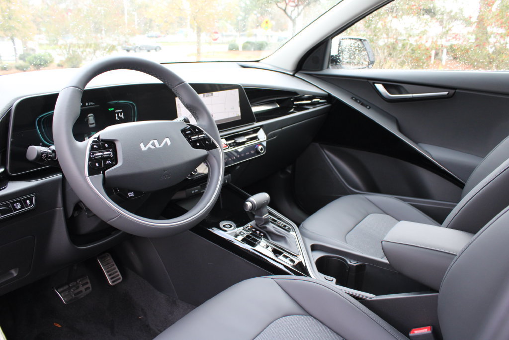 New 2026 Kia Niro EX FWD image 19