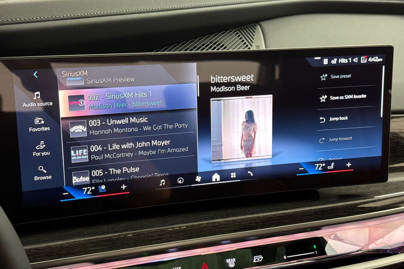 Used 2026 BMW i7 eDrive50 RWD image 18