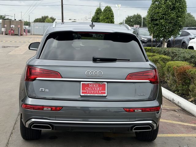 Used 2022 Audi Q5 2.0T Premium AWD/4WD image 6