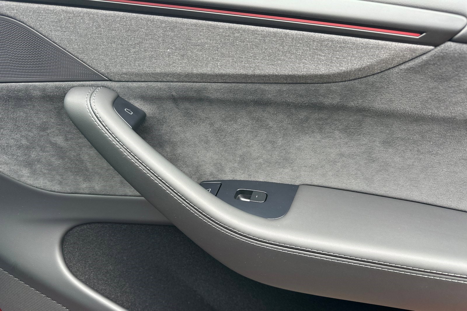 Used 2026 Tesla Model Y 2WD image 22