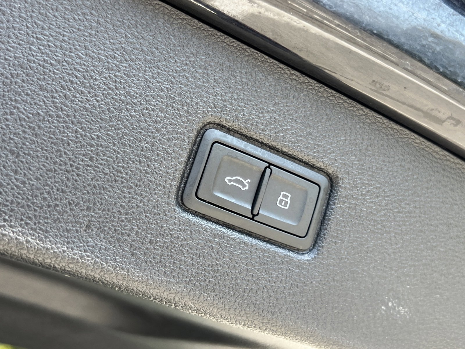 Used 2021 Audi Q7 3.0T Prestige w/ Prestige Package image 24