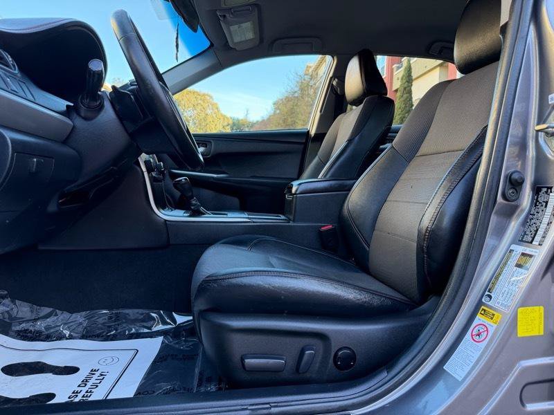Used 2016 Toyota Camry SE FWD image 53