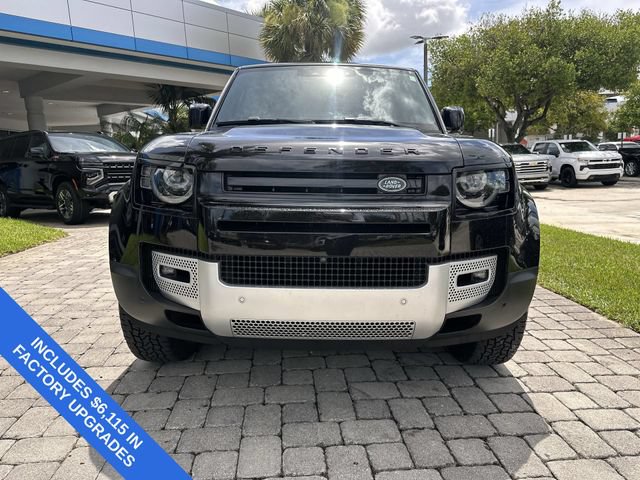 Used 2023 Land Rover Defender 130 SE AWD/4WD image 19