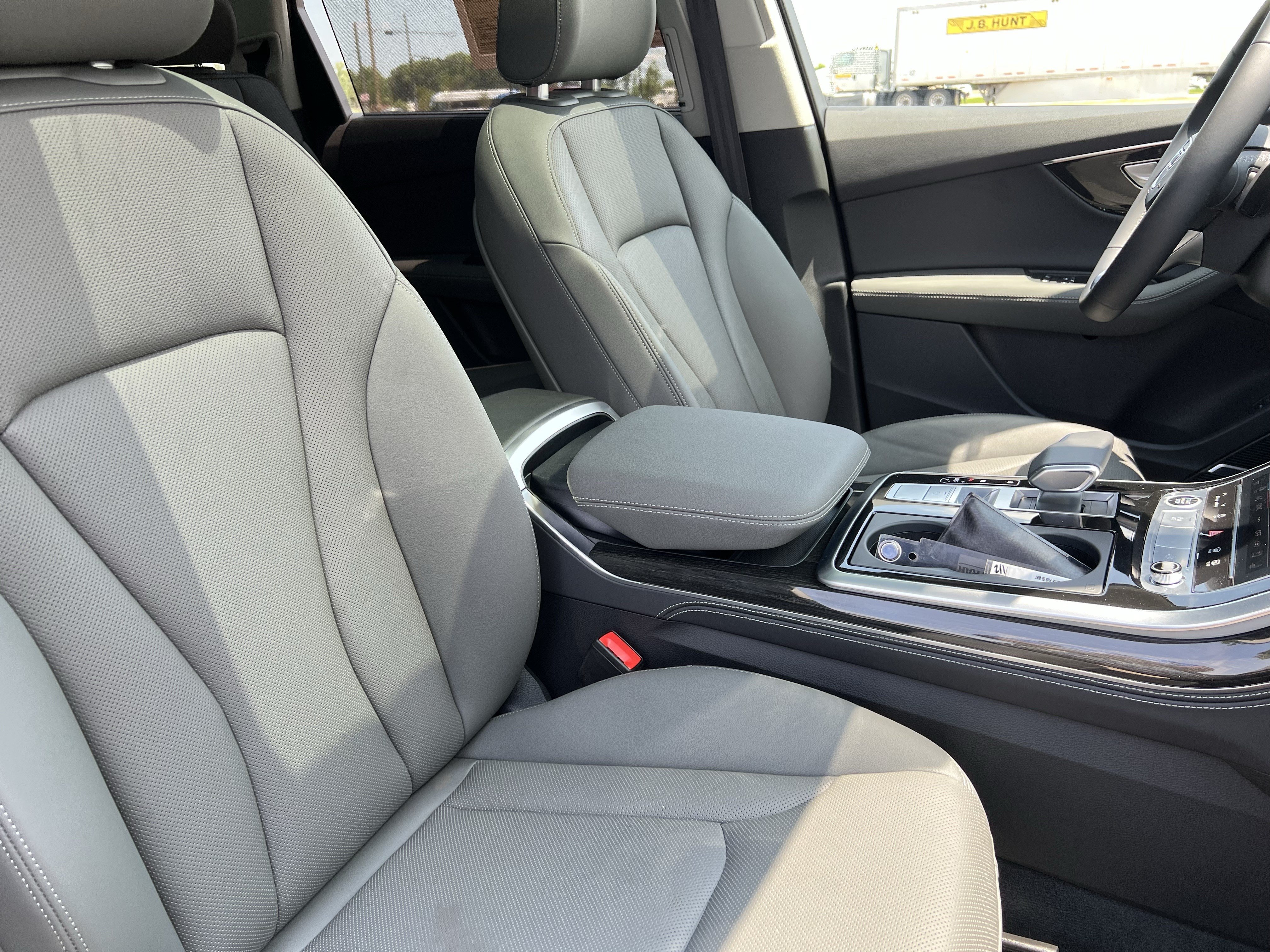 Certified 2026 Audi Q7 3.0T Premium Plus w/ Premium Plus Package AWD/4WD image 35