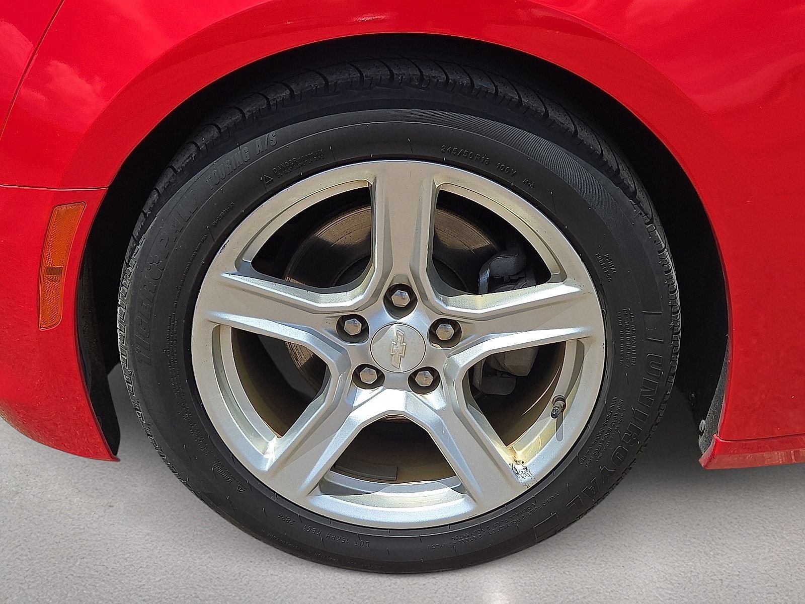 Used 2020 Chevrolet Camaro LT RWD image 11