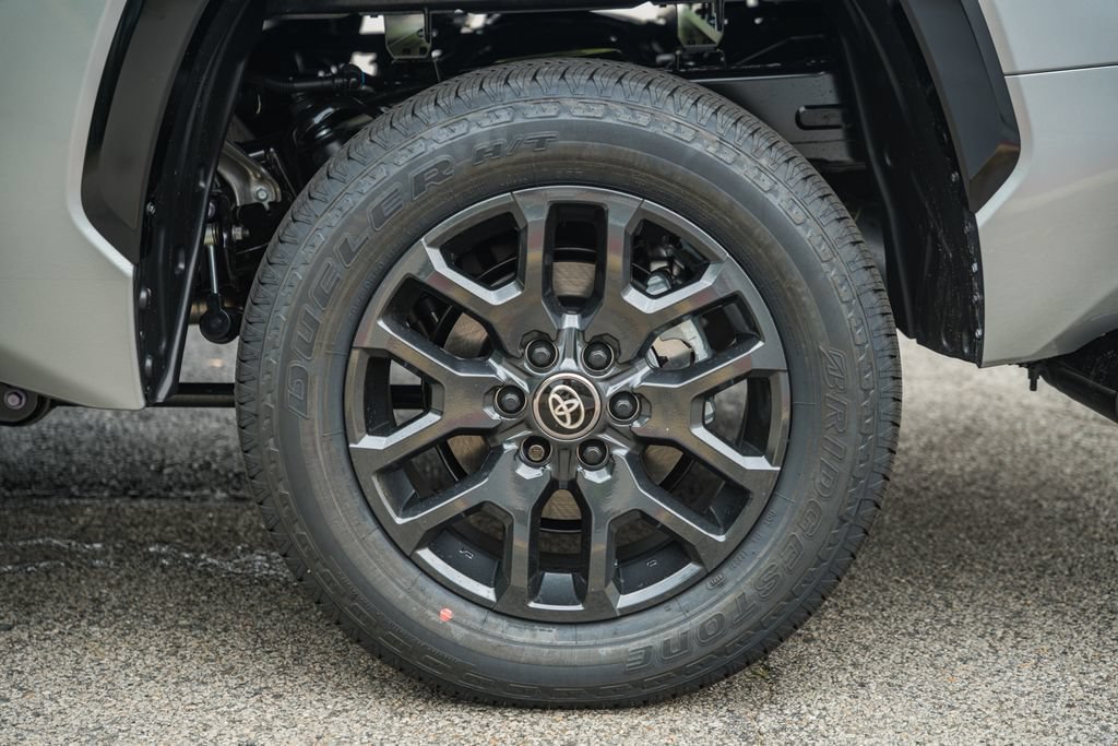 New 2026 Toyota Tundra Platinum AWD/4WD image 19