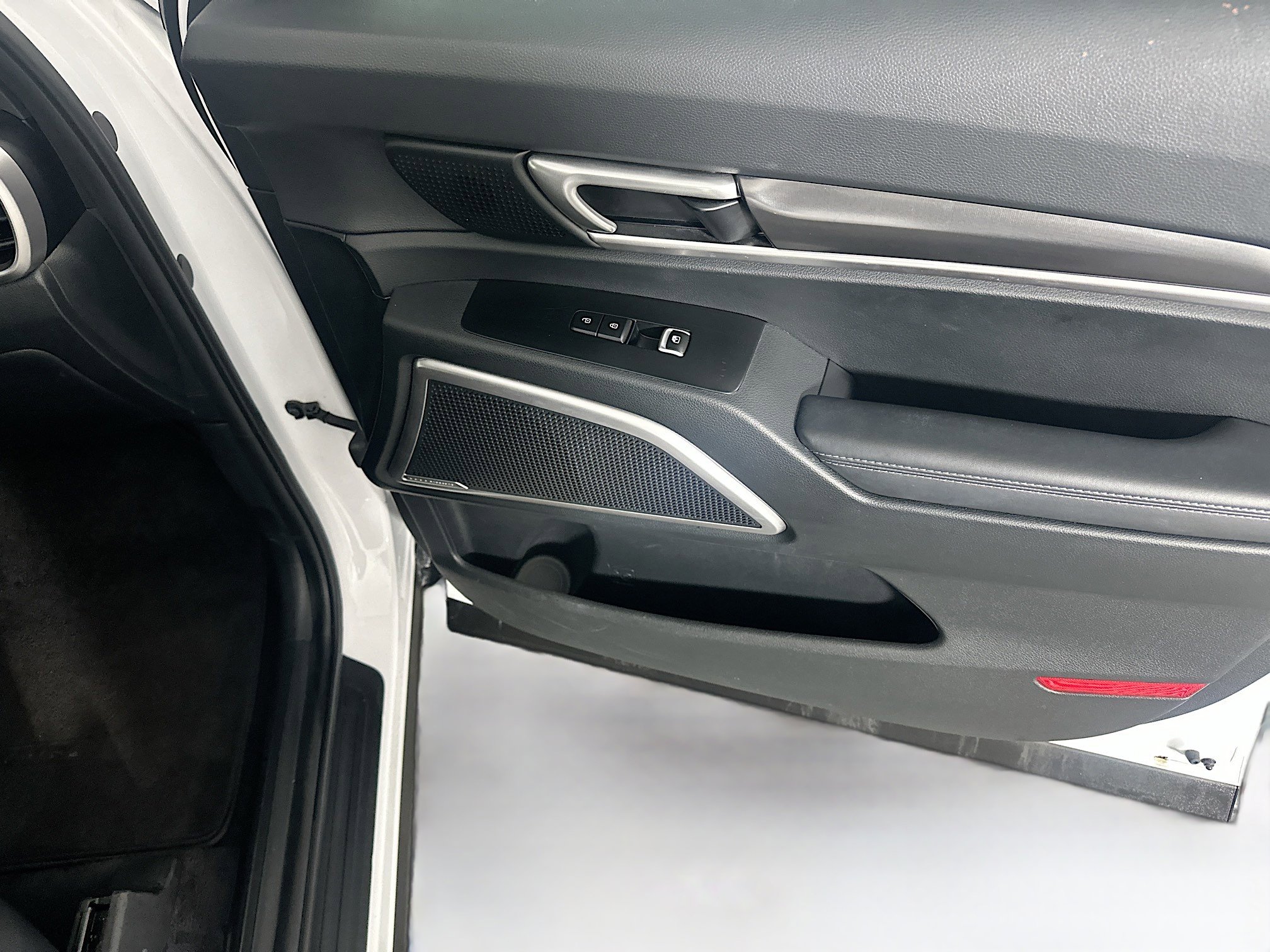 Used 2025 Kia Telluride S image 34