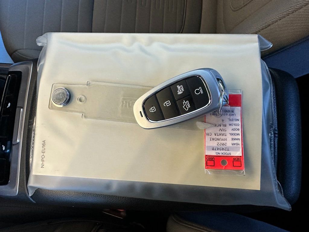 Used 2022 Hyundai Santa Cruz SEL w/ Cargo Package image 8