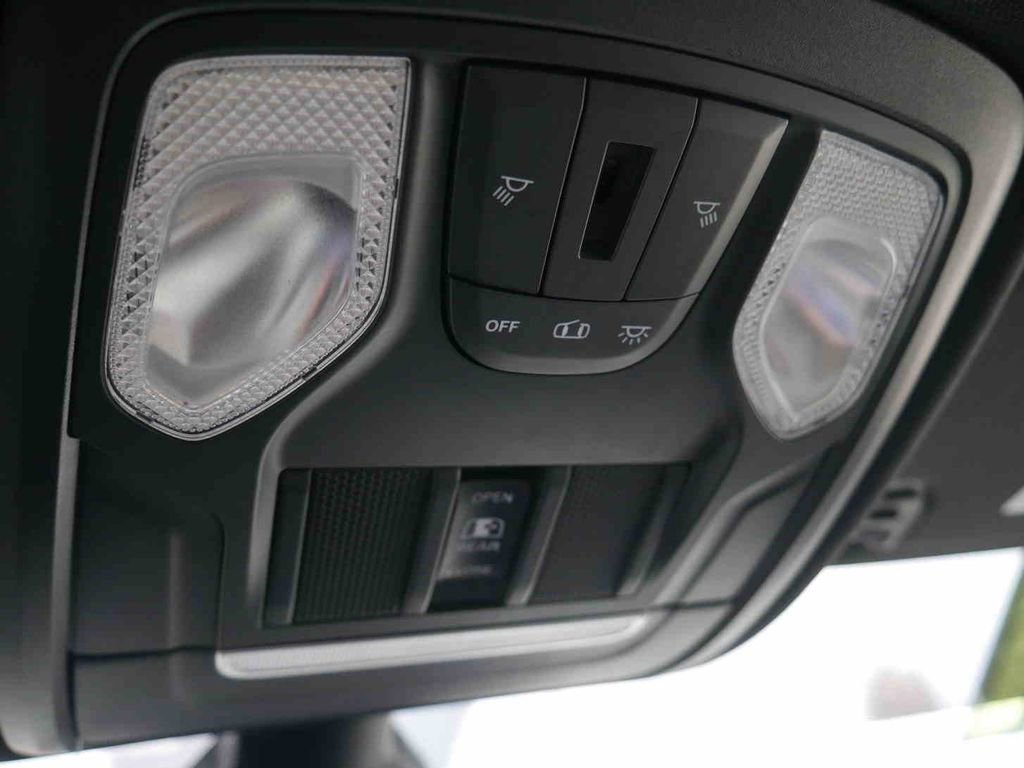 Used 2021 RAM 1500 Big Horn image 39