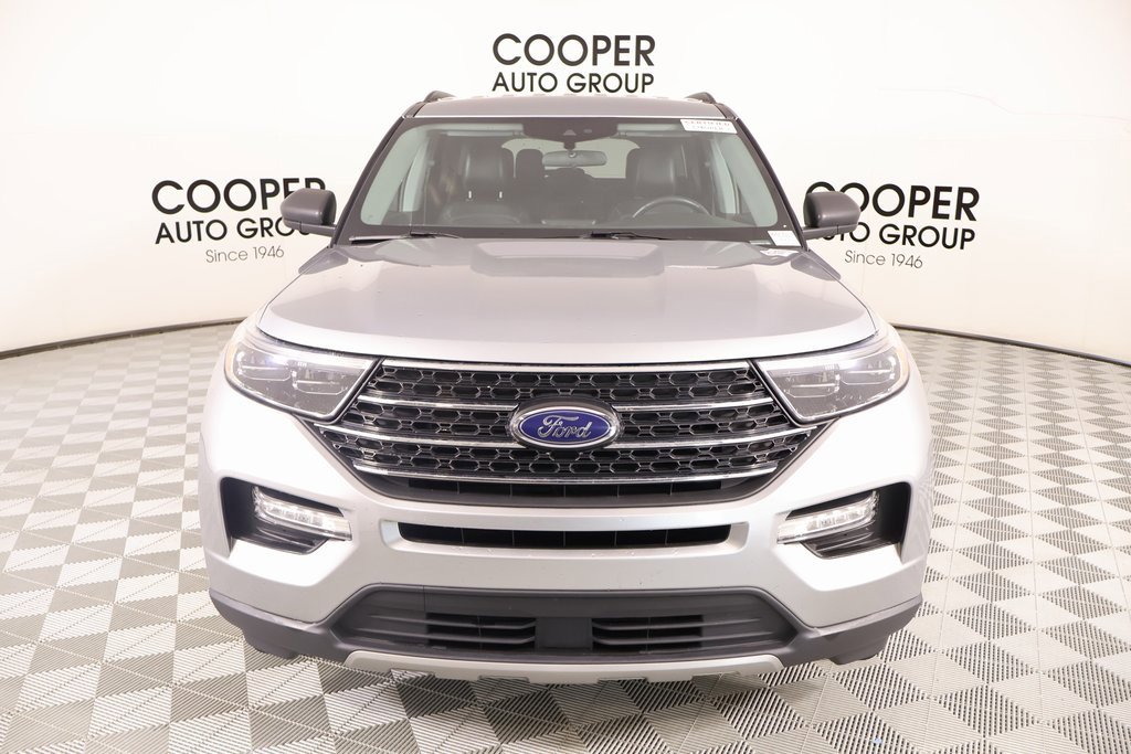 Used 2023 Ford Explorer XLT w/ Equipment Group 202A image 9