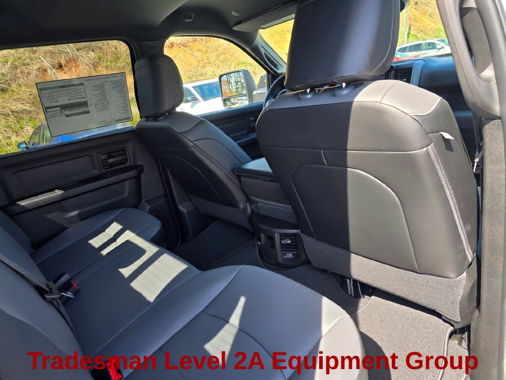 New 2026 RAM 3500 Tradesman AWD/4WD image 23