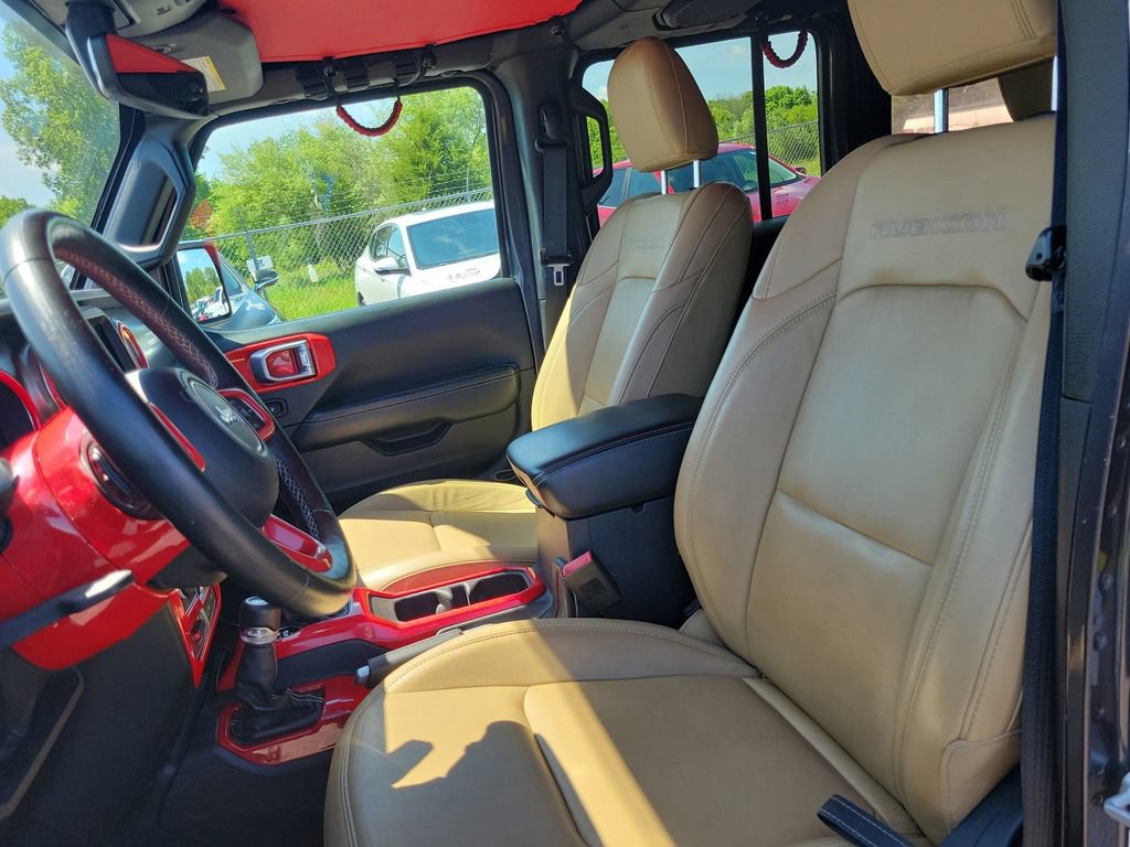 Used 2018 Jeep Wrangler Unlimited Rubicon w/ Dual Top Group AWD/4WD image 5