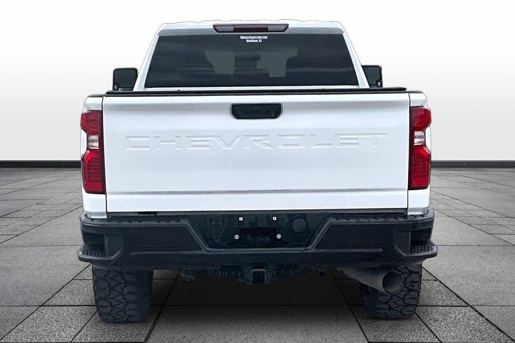Used 2023 Chevrolet Silverado 2500 Custom w/ Custom Value Package AWD/4WD image 4