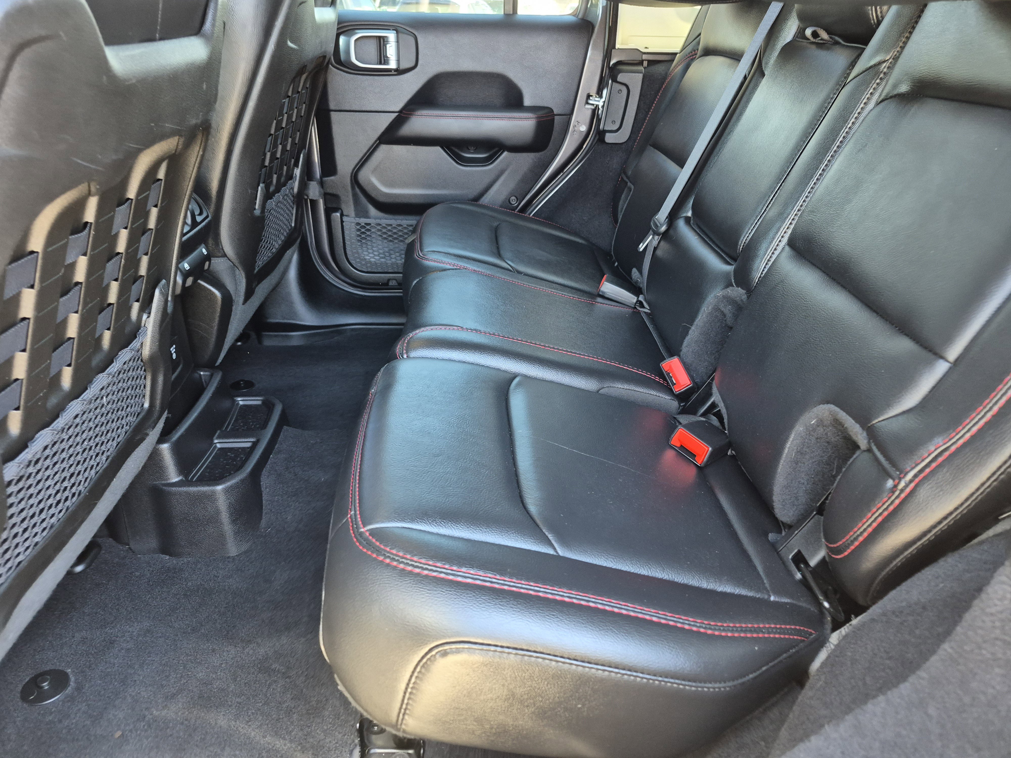 Used 2019 Jeep Wrangler Unlimited Rubicon image 18