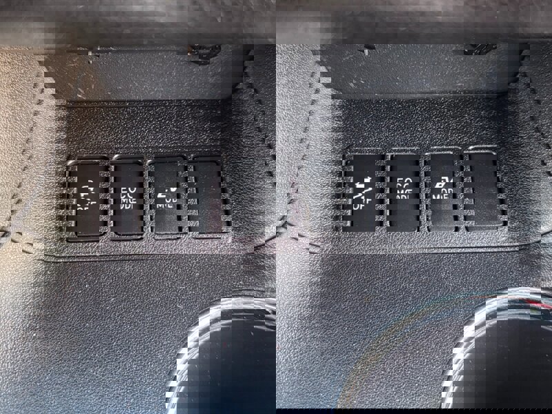 Used 2015 Toyota Highlander Limited Platinum image 22