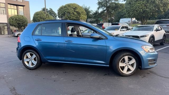 Used 2017 Volkswagen Golf Wolfsburg Edition FWD image 3