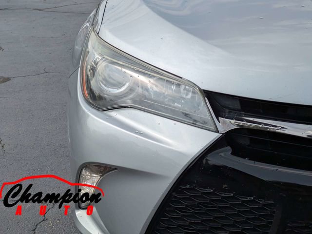 Used 2015 Toyota Camry XSE FWD image 11