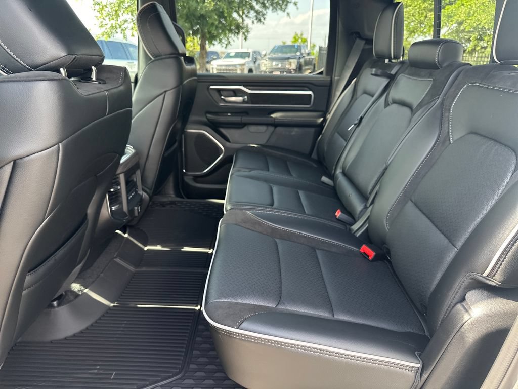 New 2026 RAM 1500 Laramie w/ Night Edition AWD/4WD image 32