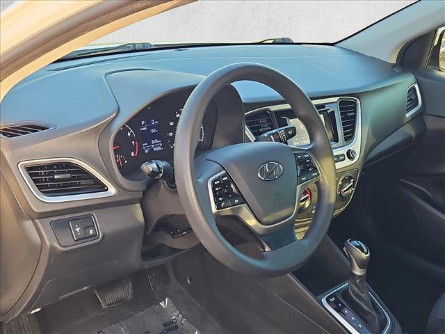 Used 2022 Hyundai Accent SE FWD image 10