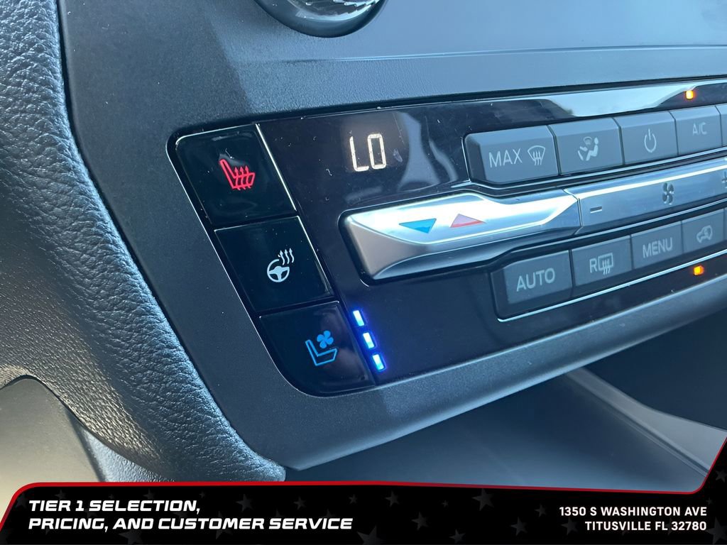 Used 2020 Ford Explorer Limited AWD/4WD image 34
