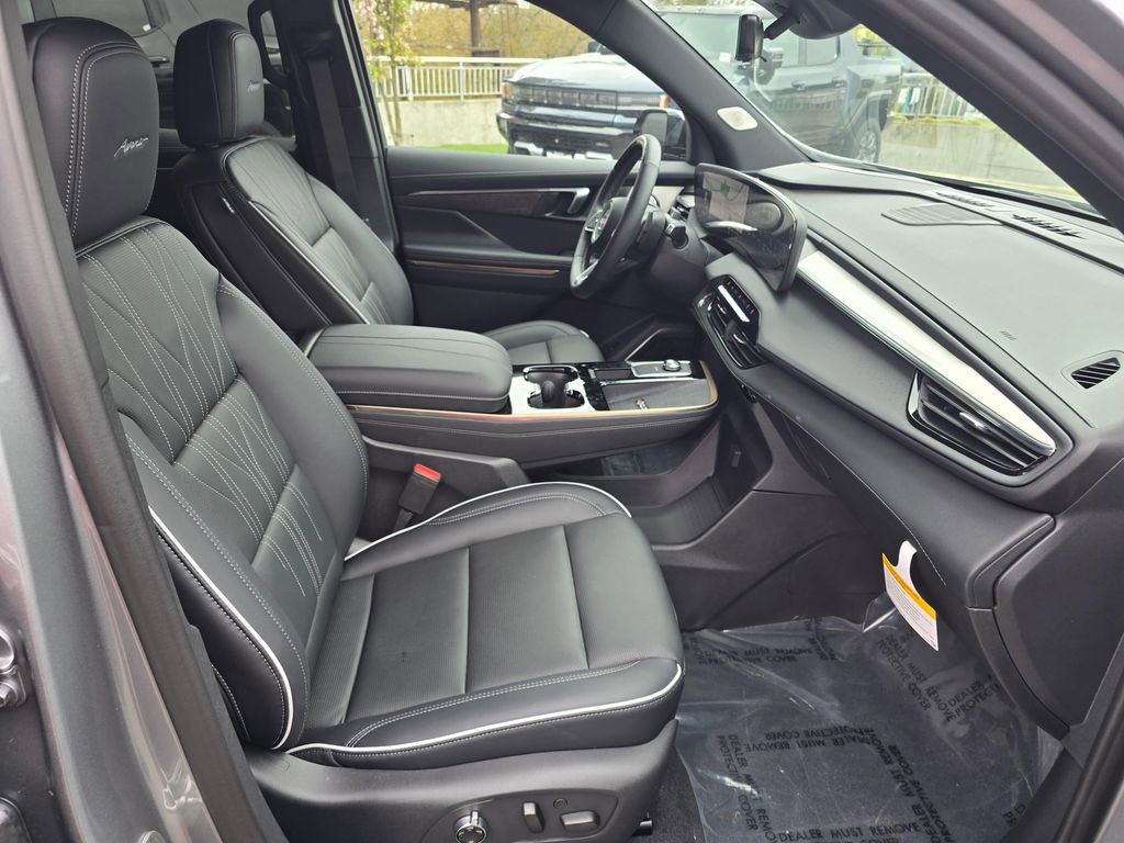 Used 2026 Buick Enclave Avenir w/ Super Cruise Package AWD/4WD image 11
