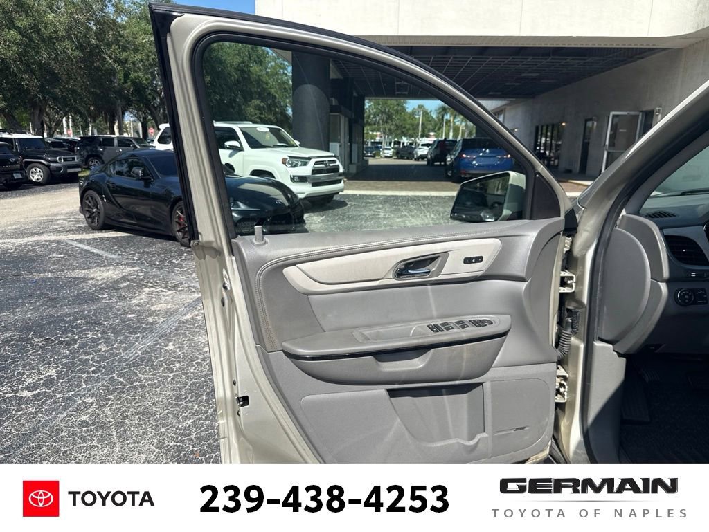 Used 2015 Chevrolet Traverse LTZ FWD image 20