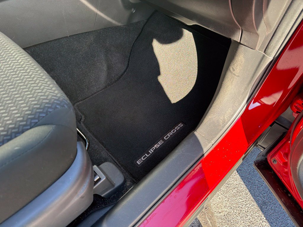 Used 2022 Mitsubishi Eclipse Cross ES AWD/4WD image 24