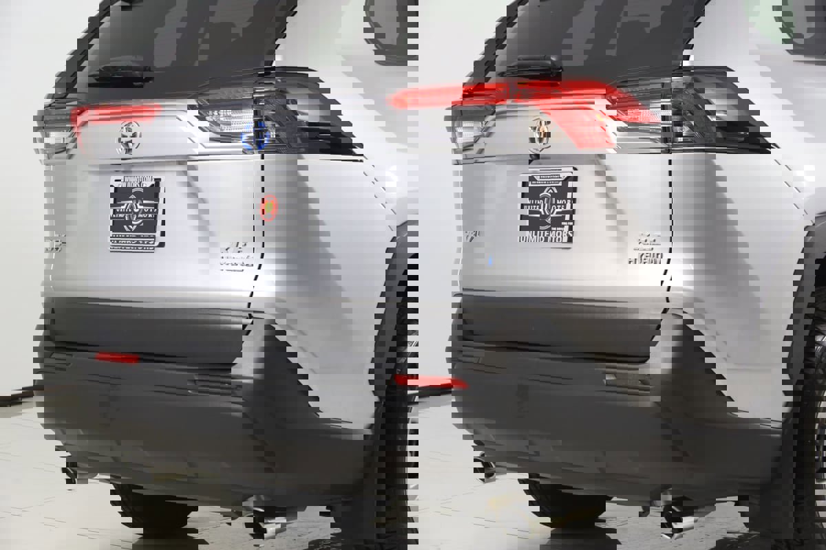 Used 2024 Toyota RAV4 XLE w/ Convenience Package AWD/4WD image 42