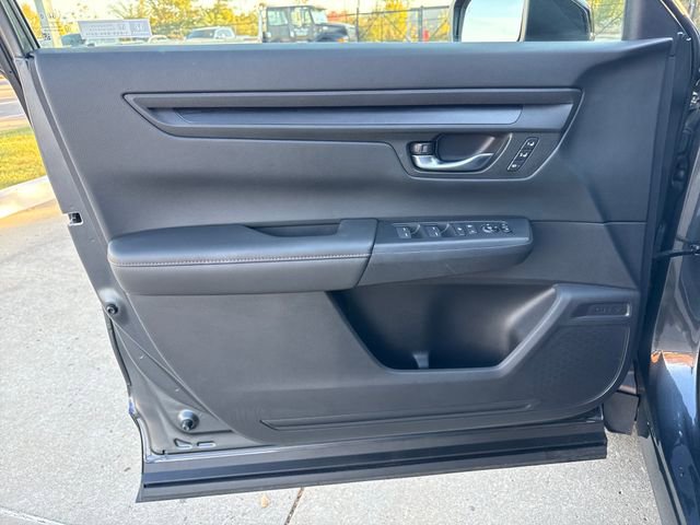 Used 2025 Honda CR-V Sport-L image 10