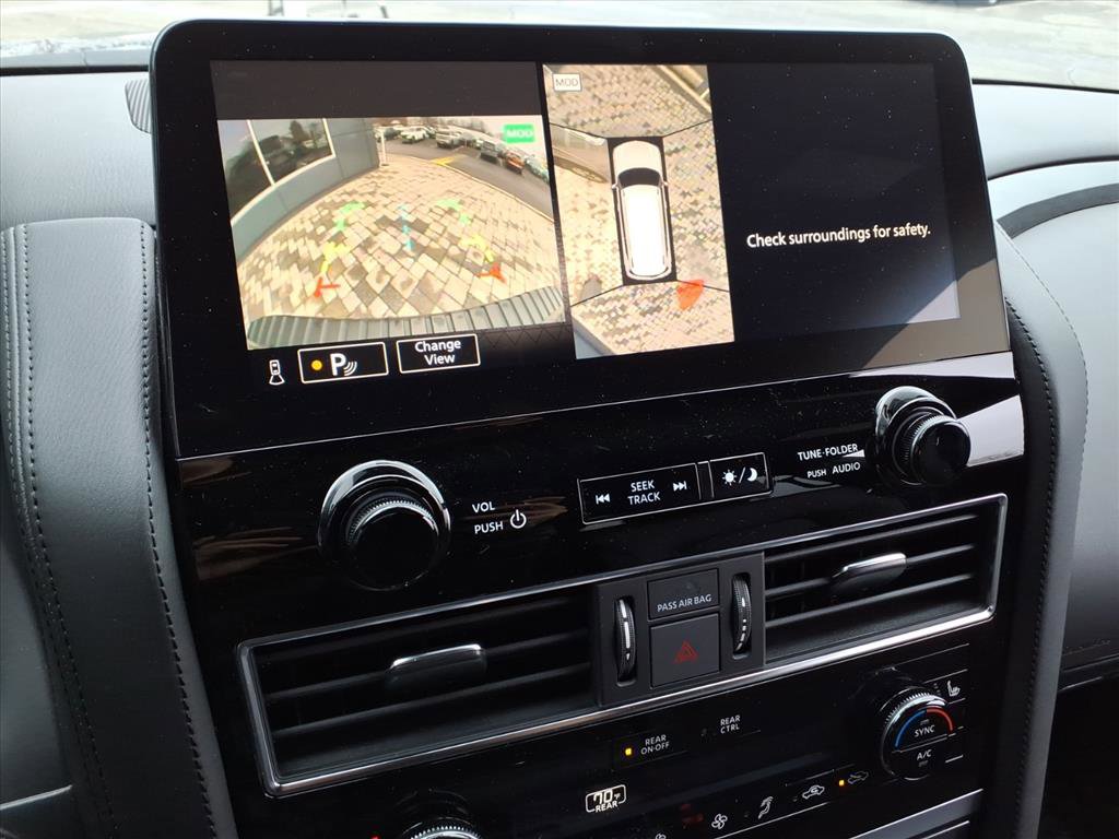 Certified 2024 Nissan Armada SL w/ Midnight Edition Package image 31