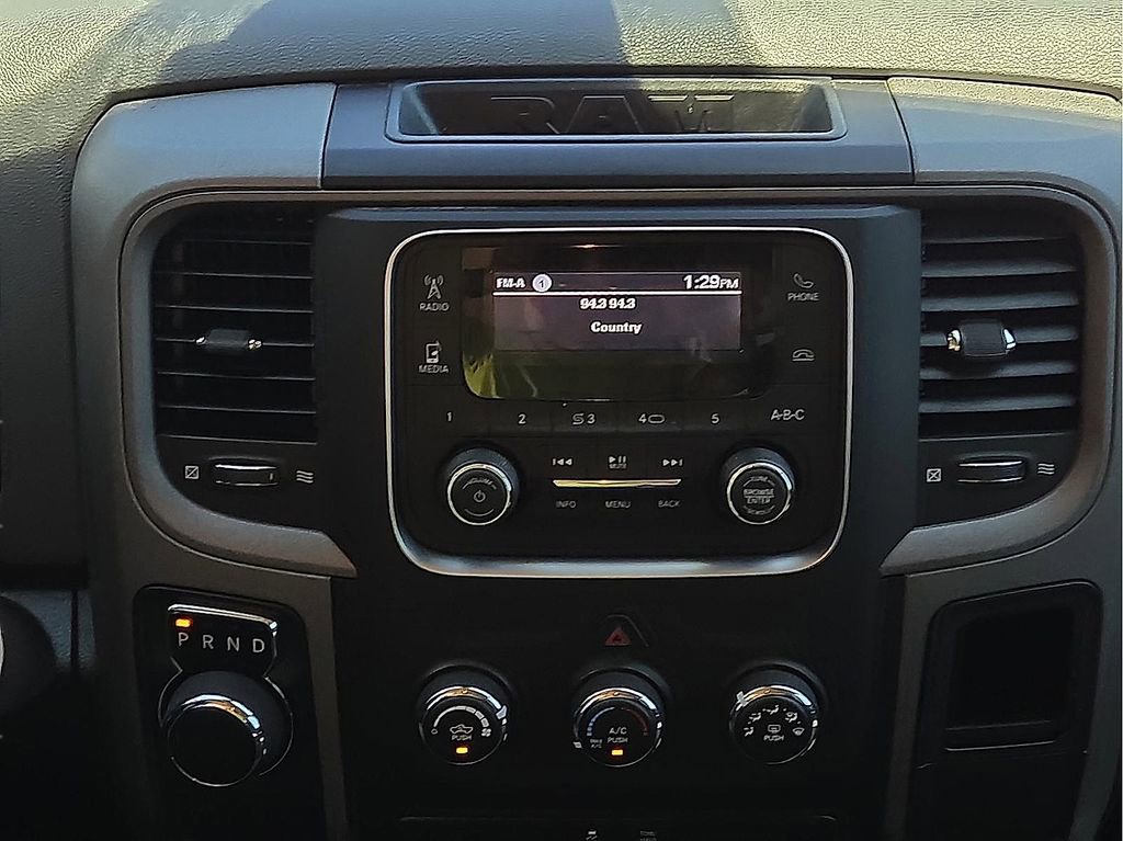 Used 2020 RAM 1500 Tradesman w/ Chrome Plus Package RWD image 10