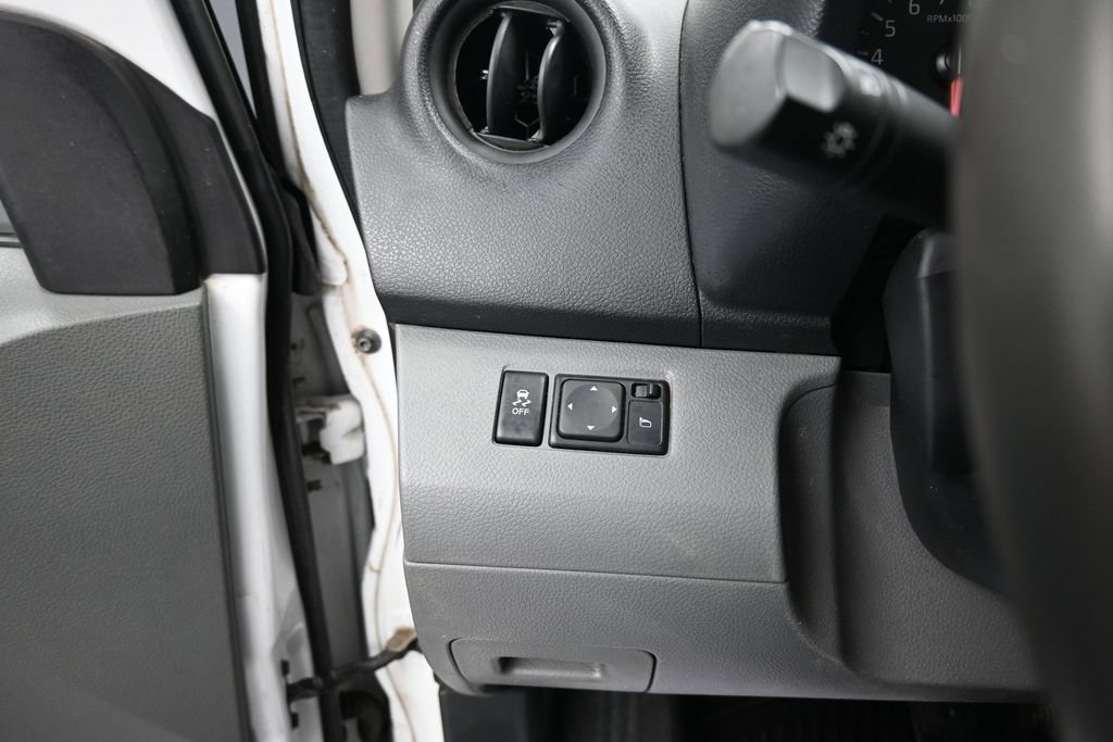 Used 2020 Nissan NV200 SV FWD image 25