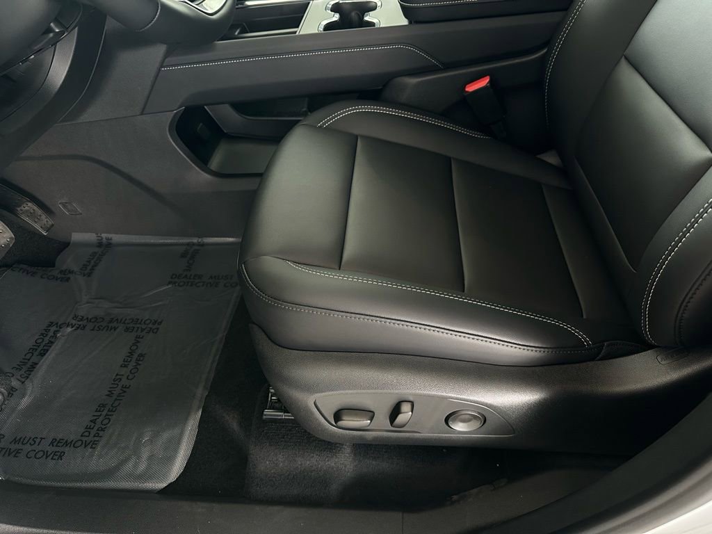 New 2026 GMC Acadia Elevation w/ Super Cruise Package FWD image 11