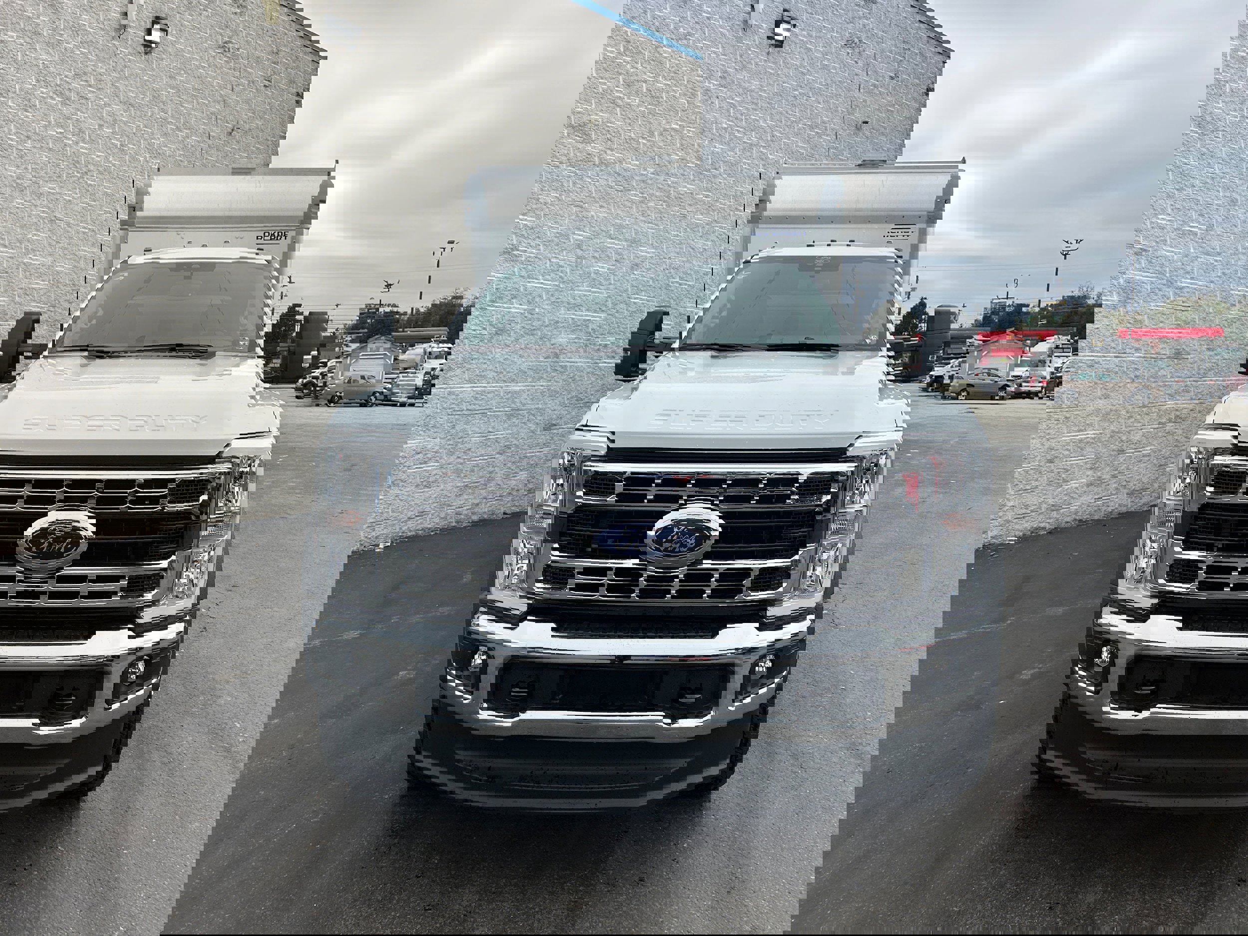 New 2025 Ford F450 XLT w/ XLT Value Package image 16