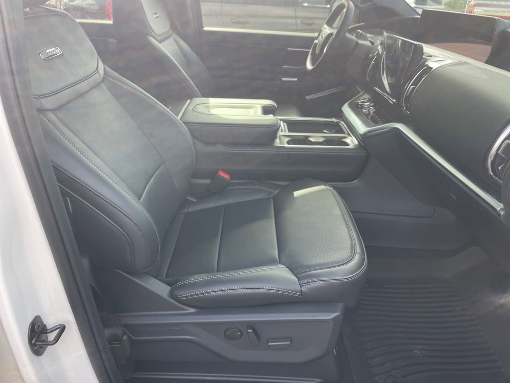 New 2026 Ford Expedition Platinum w/ Stealth Appearance Package image 14