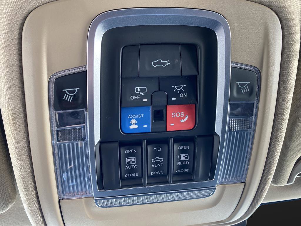 Used 2021 RAM 2500 Laramie AWD/4WD image 33
