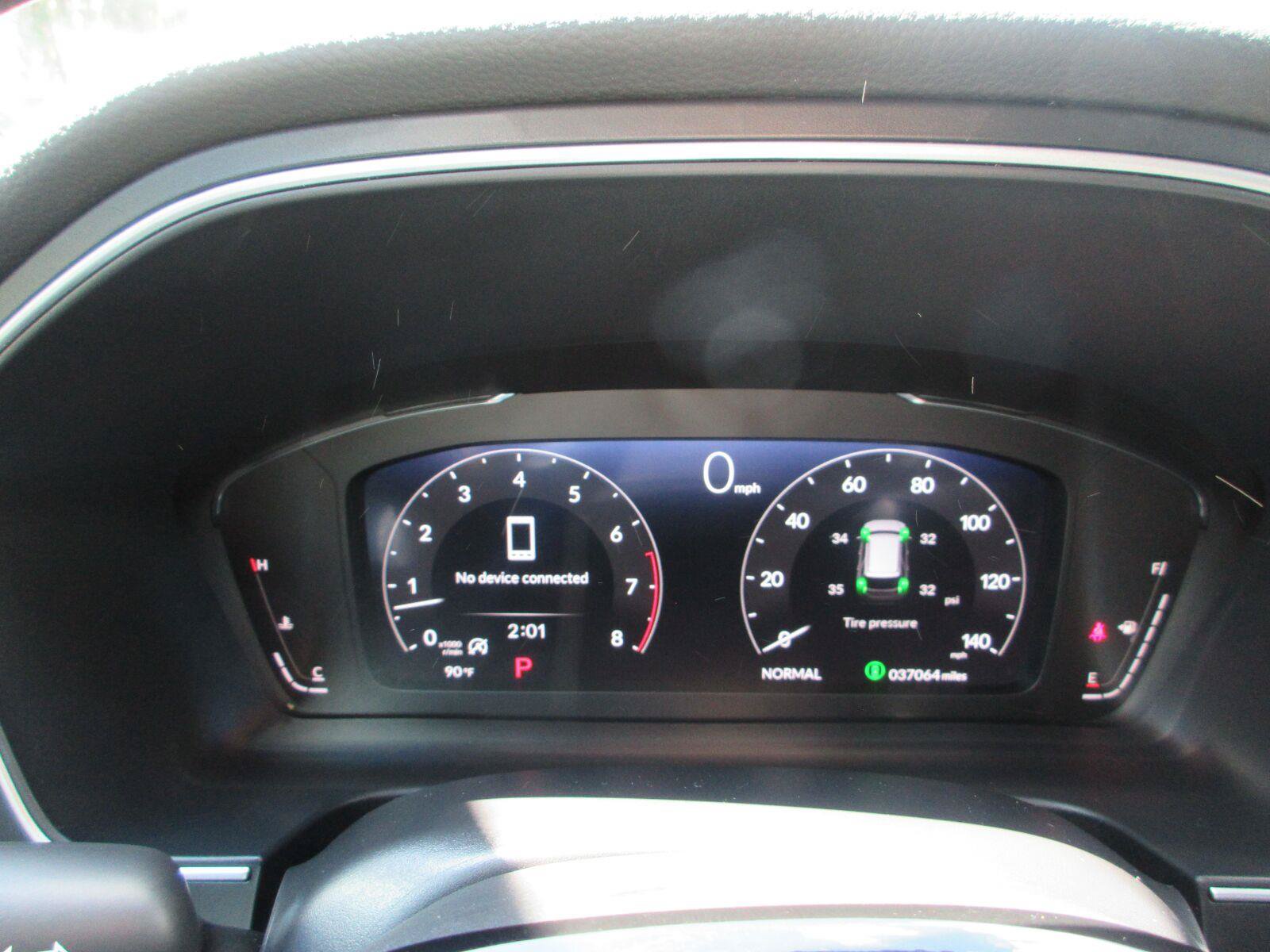 Used 2025 Honda Pilot Elite image 11