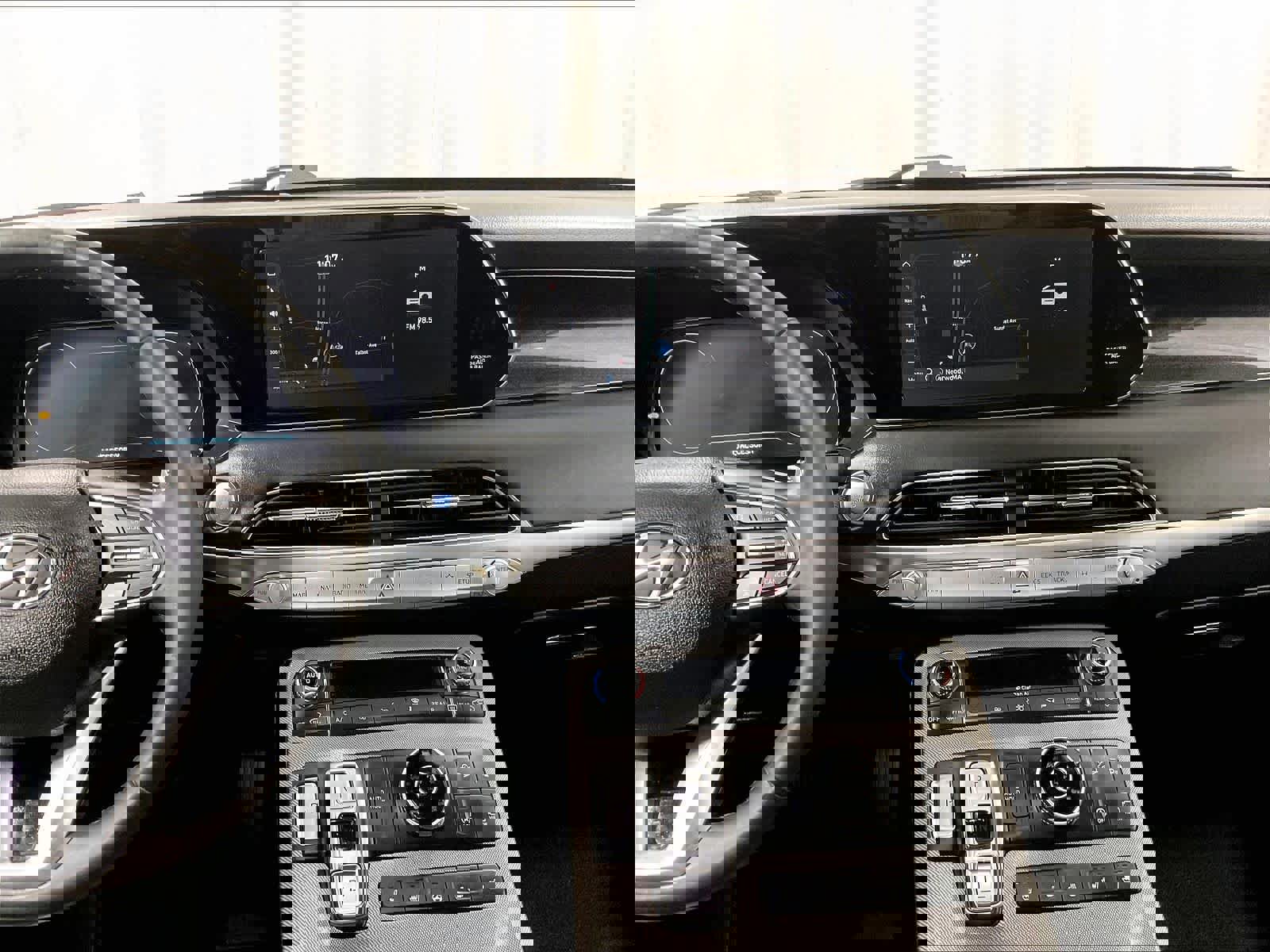 Used 2021 Hyundai Palisade Limited image 18