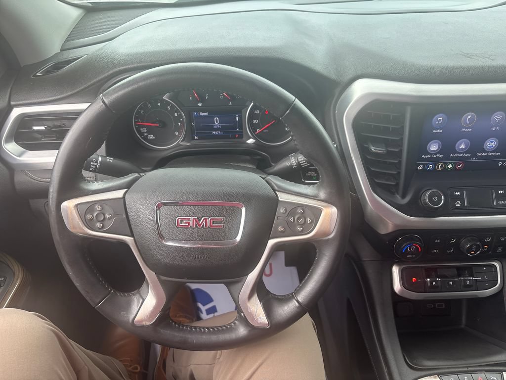 Used 2020 GMC Acadia SLE FWD image 18