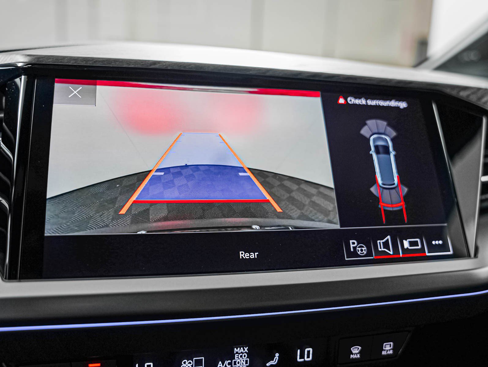Certified 2023 Audi Q4 e-tron Premium Plus AWD/4WD image 20