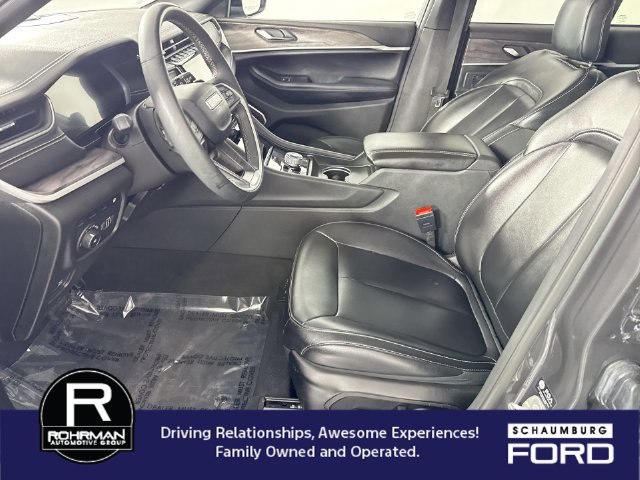Used 2024 Jeep Grand Cherokee Limited 4xe AWD/4WD image 4