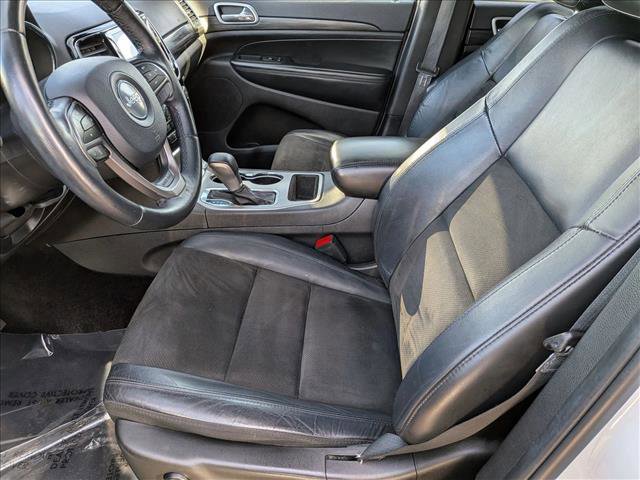 Used 2019 Jeep Grand Cherokee Altitude image 17