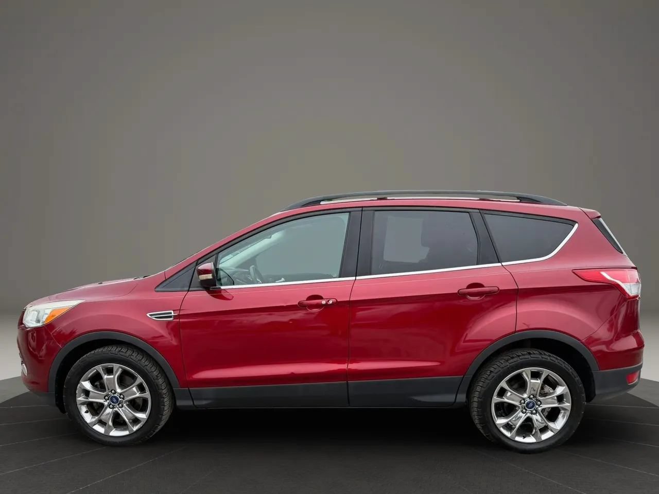 Used 2013 Ford Escape SEL AWD/4WD image 8