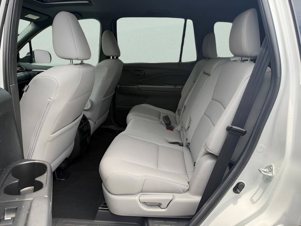 Certified 2022 Honda Passport EX-L image 9