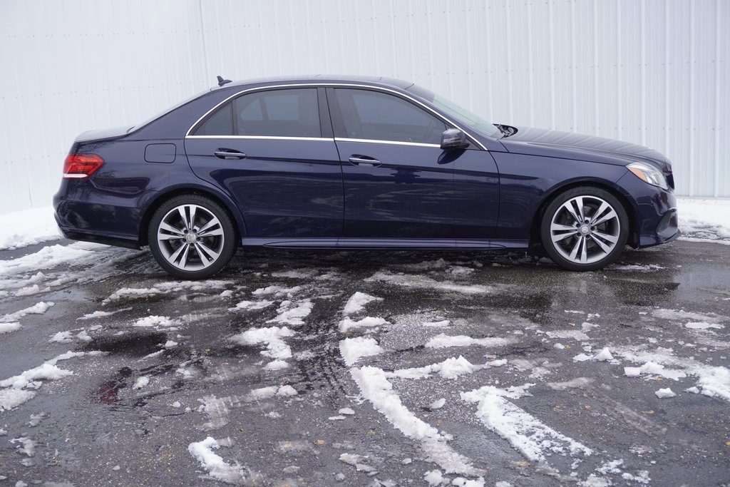 Used 2016 Mercedes-Benz E 350 Sedan image 2