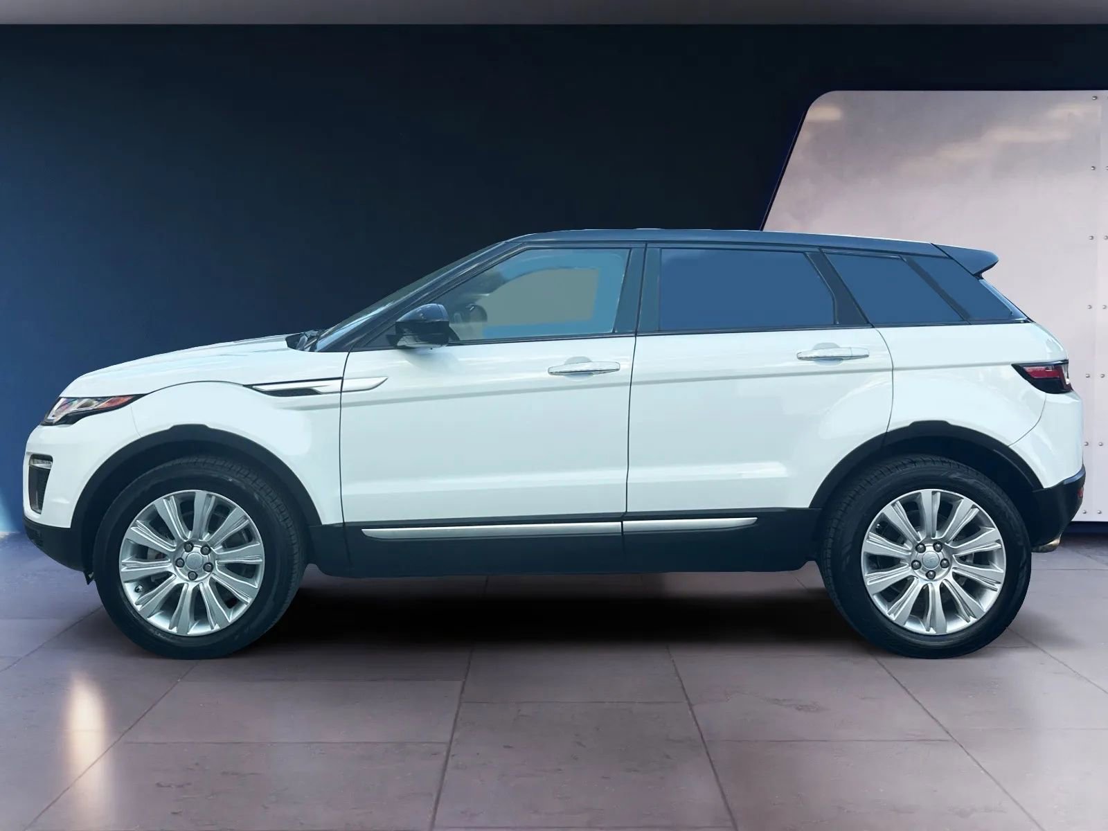 Used 2016 Land Rover Range Rover Evoque HSE AWD/4WD image 2