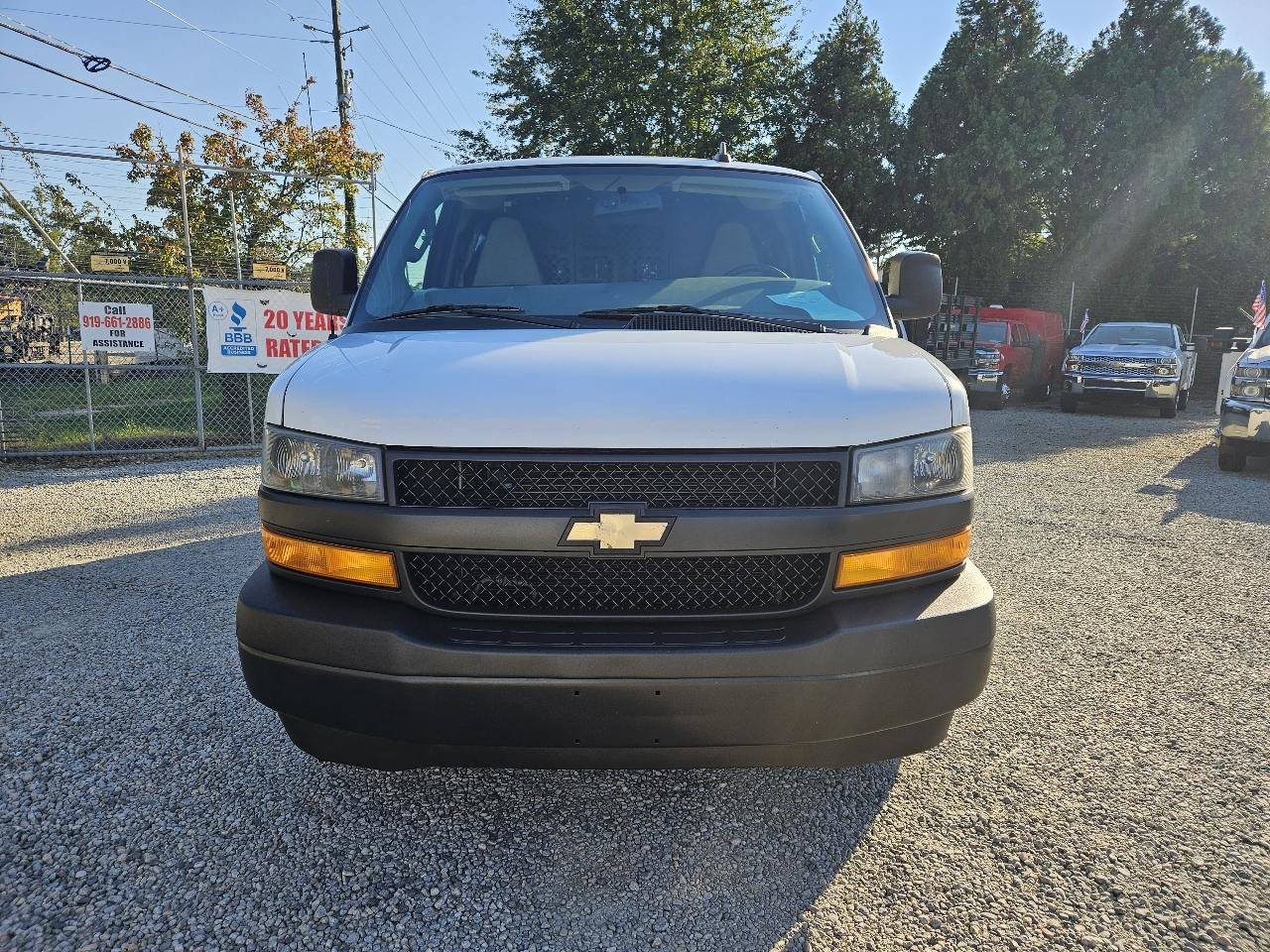 Used 2022 Chevrolet Express 2500 w/ Driver Convenience Package RWD image 8