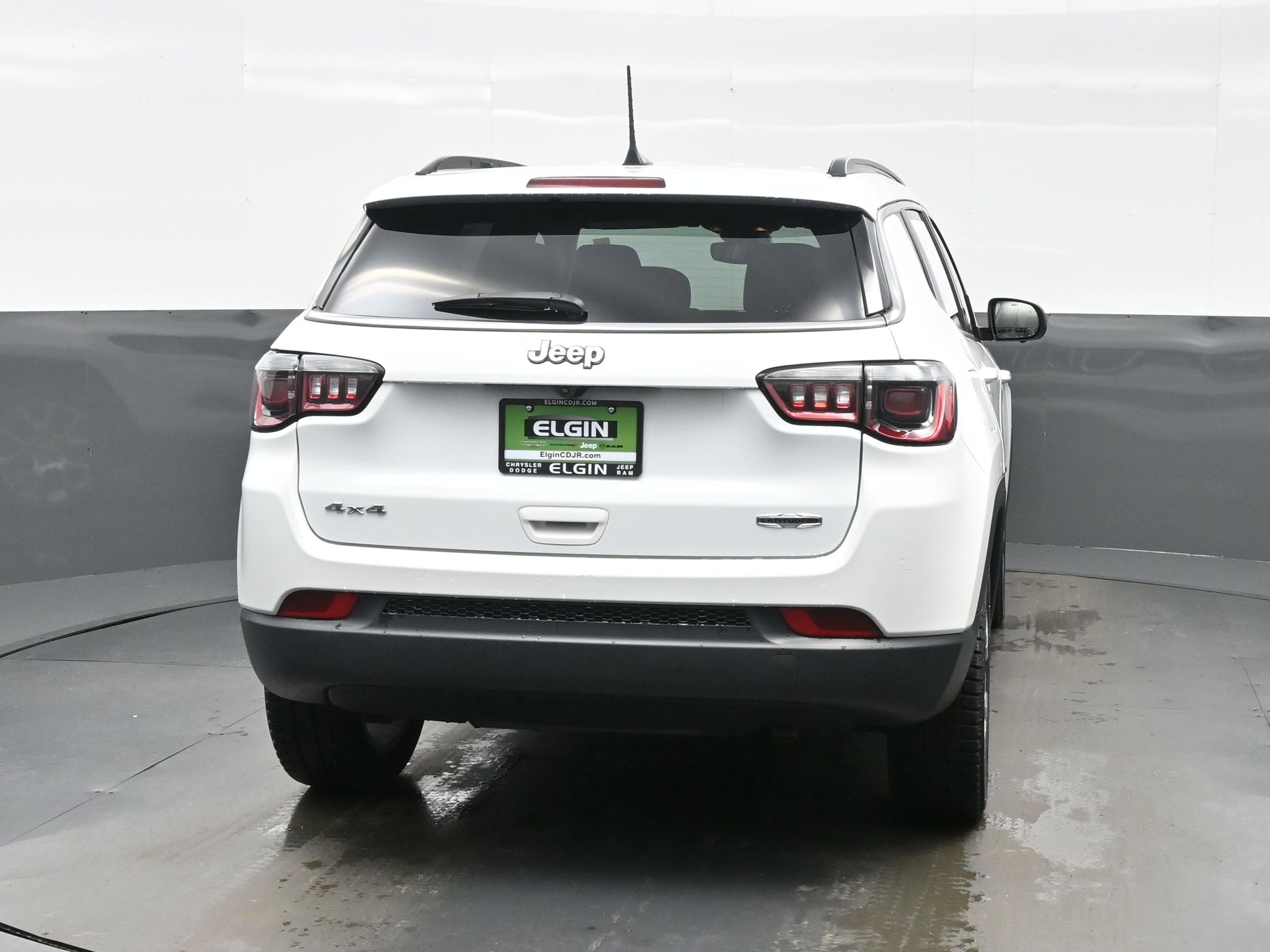 Used 2022 Jeep Compass Latitude image 5