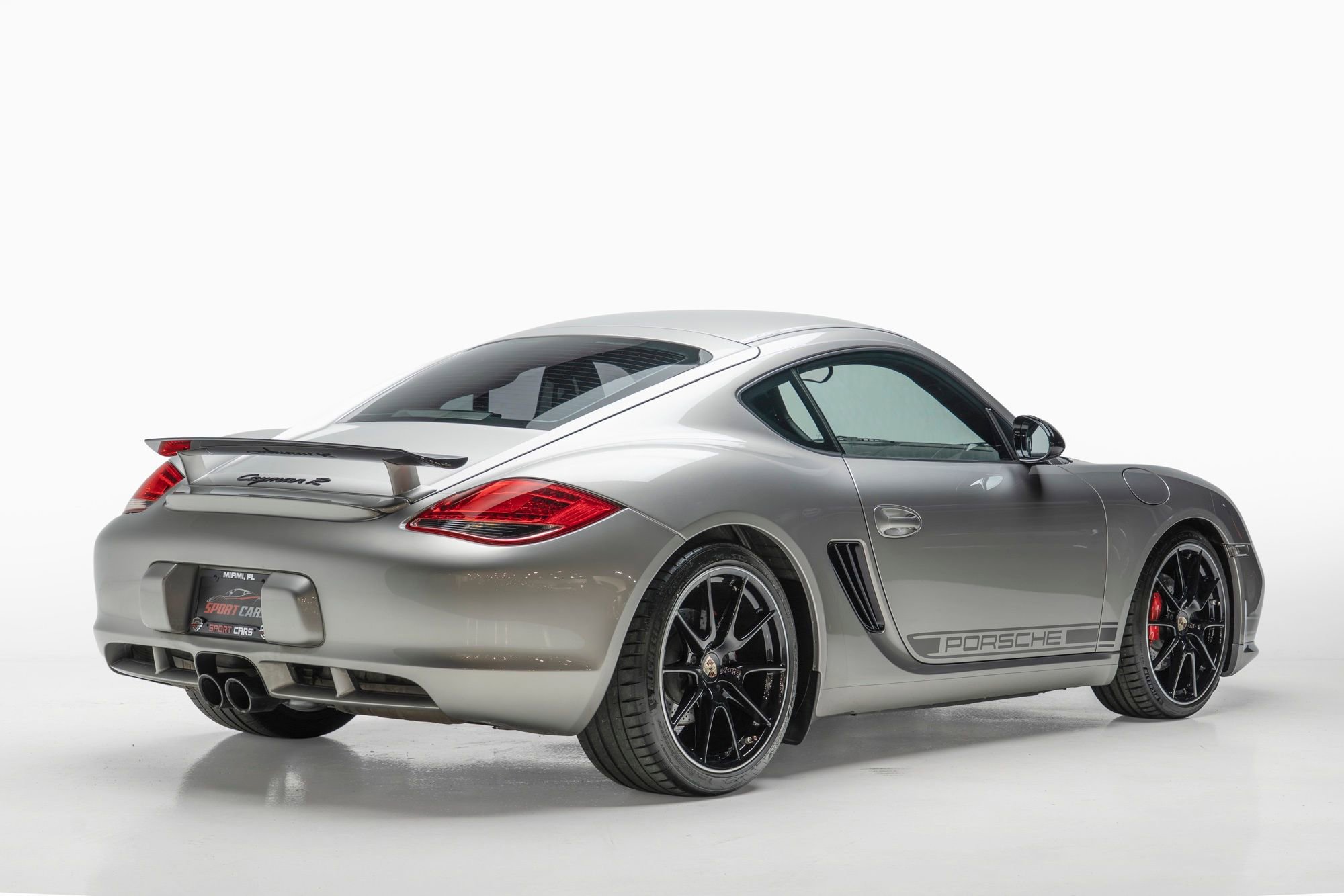 Used 2012 Porsche Cayman R image 8