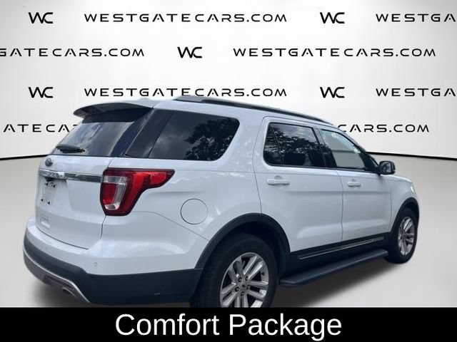 Used 2017 Ford Explorer XLT w/ Equipment Group 202A FWD image 5
